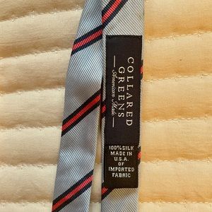 Collared Green Bow Tie.